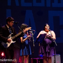 cueca_chilena_cueca_rock__festival_masa_consejo_de_la_cultura_conjunto_chileno_musical_fiestas_patrias_fiestas_costumbristas_pandero_baile_nacional_los_residentes_de_la_cueca_8